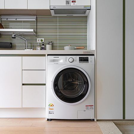 Urbanstay Myeongdong Сеул Екстериор снимка