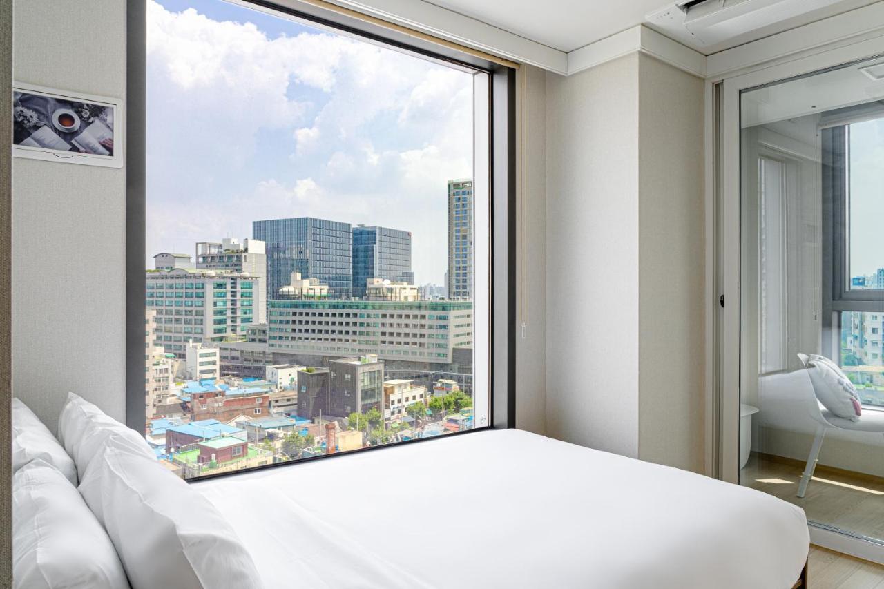 Urbanstay Myeongdong Сеул Екстериор снимка