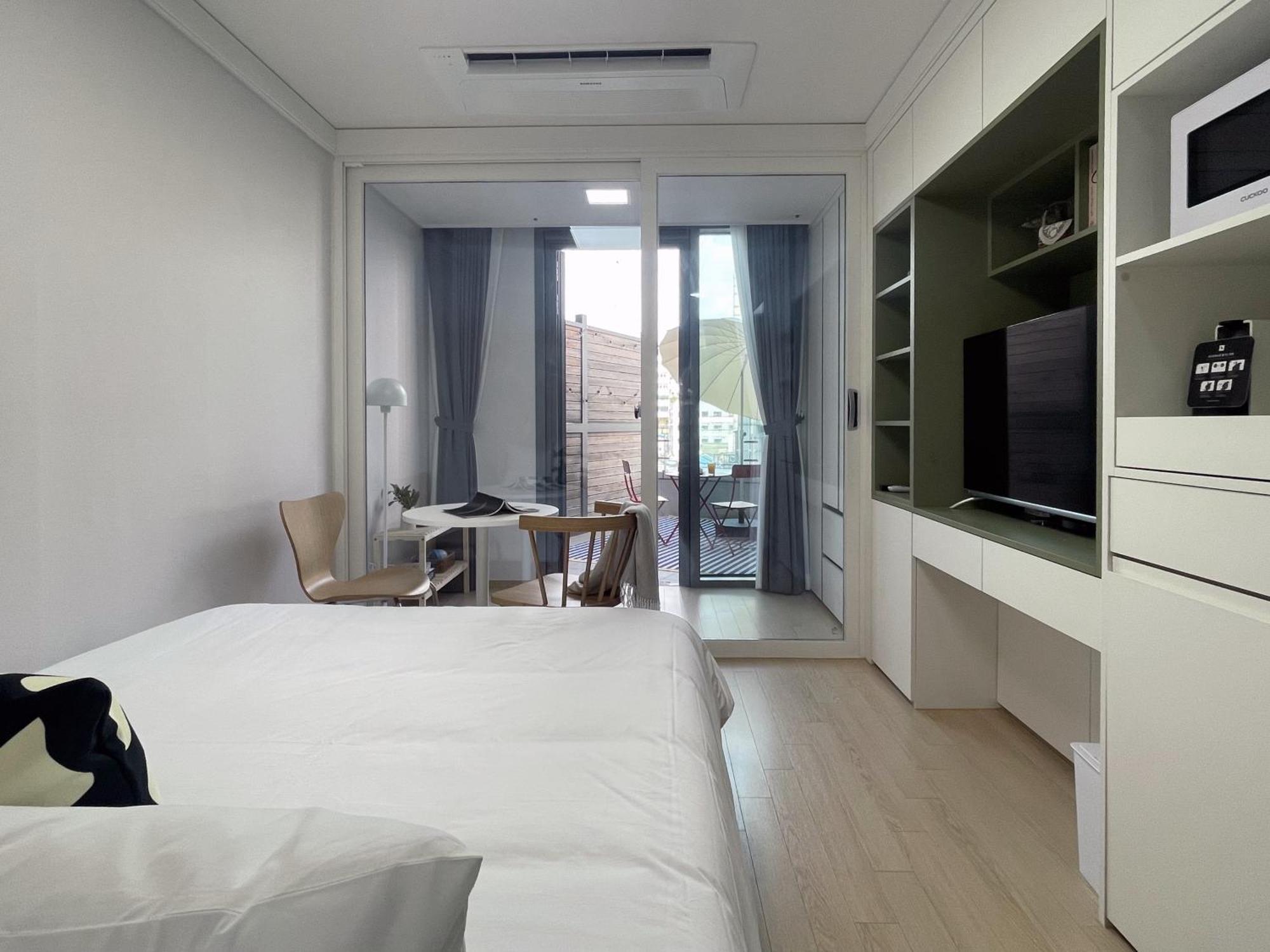 Urbanstay Myeongdong Сеул Екстериор снимка