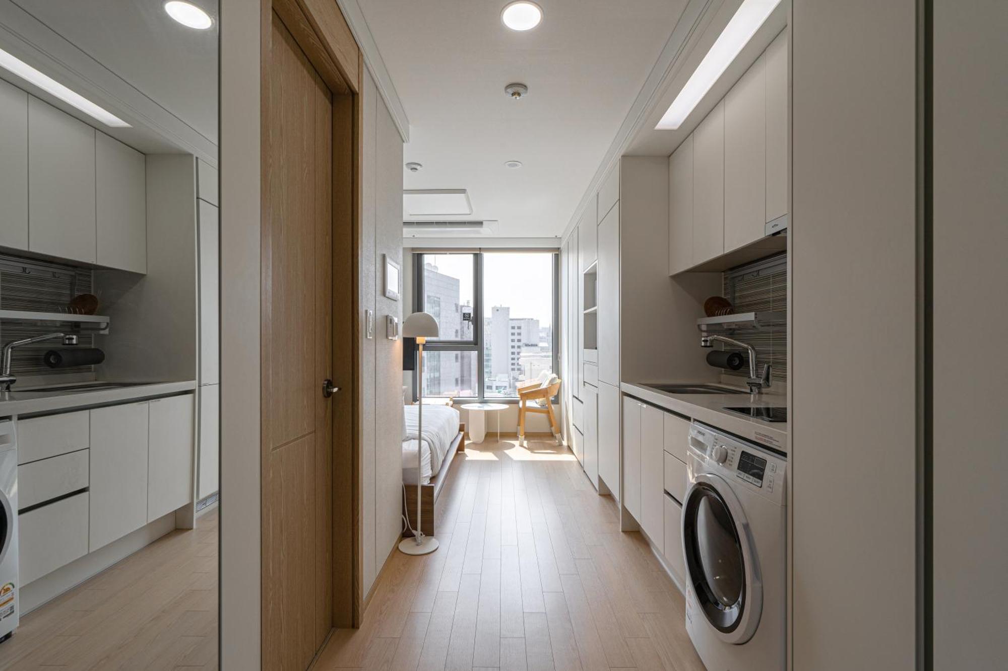 Urbanstay Myeongdong Сеул Екстериор снимка