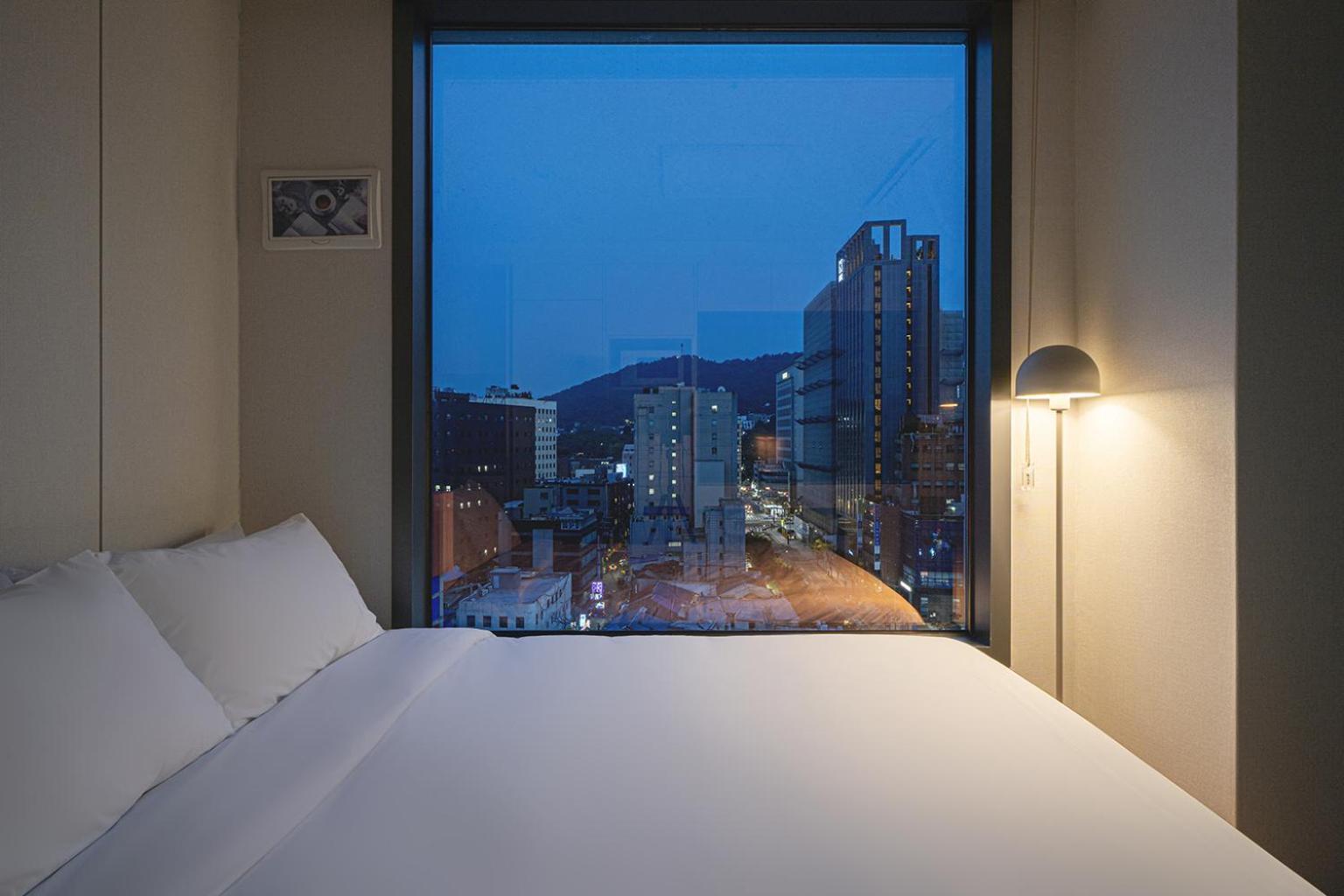 Urbanstay Myeongdong Сеул Екстериор снимка